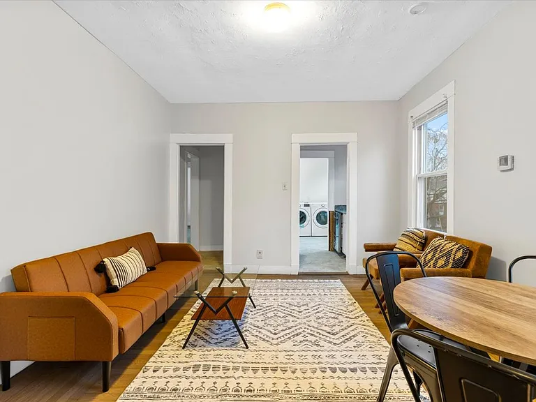 35 Sheldon Ter #2 — Photo 9
