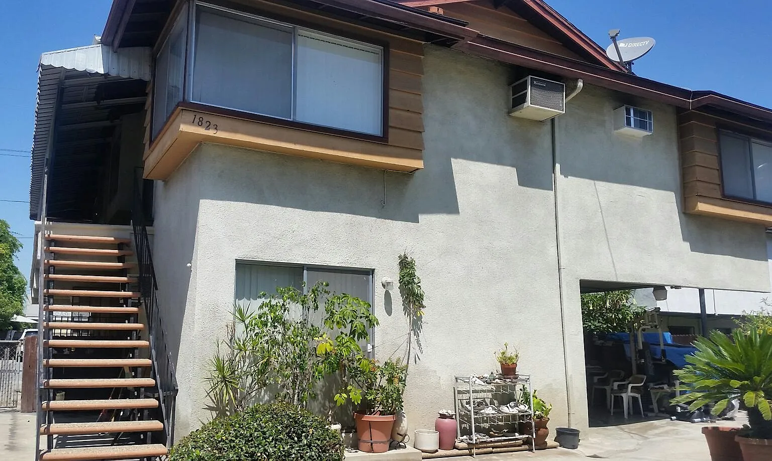 2 bed, 850 sqft, $2,300 — Photo 2