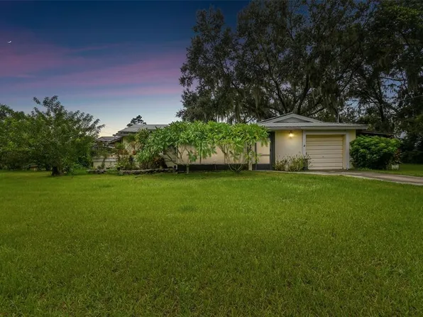 4903 Armor Rd, Plant City, FL 33567