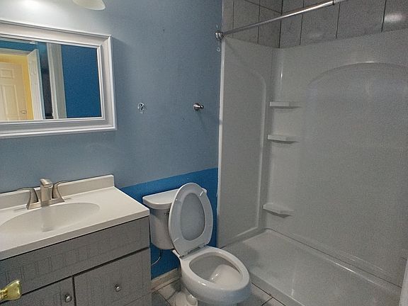 4th image of 910 Brett Dr APT 81