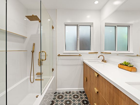 2nd image of 6648 Dannyboyar Ave