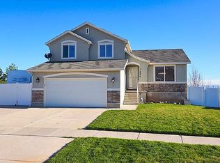5946 W Fragrant Ln, Herriman, UT 84096