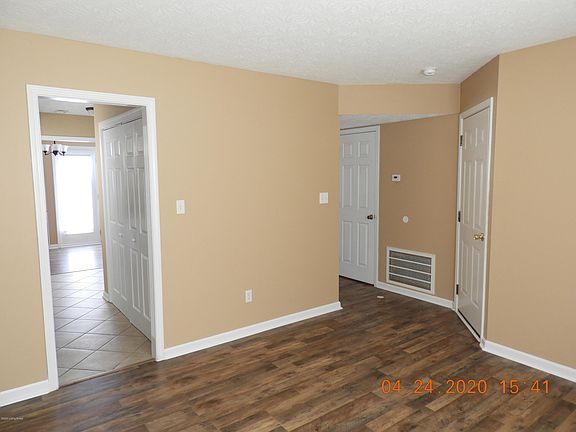 4th image of 6423 Cottagemeadow Dr
