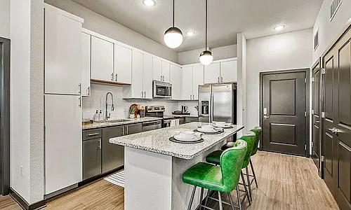 Cortland Santos Flats Photo 1