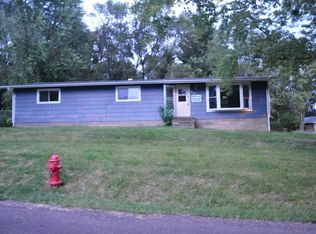 232 Earl Ave, Creve Coeur, IL