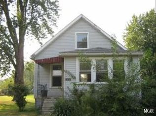 1879 Spaulding Rd, Monroe, MI 48162