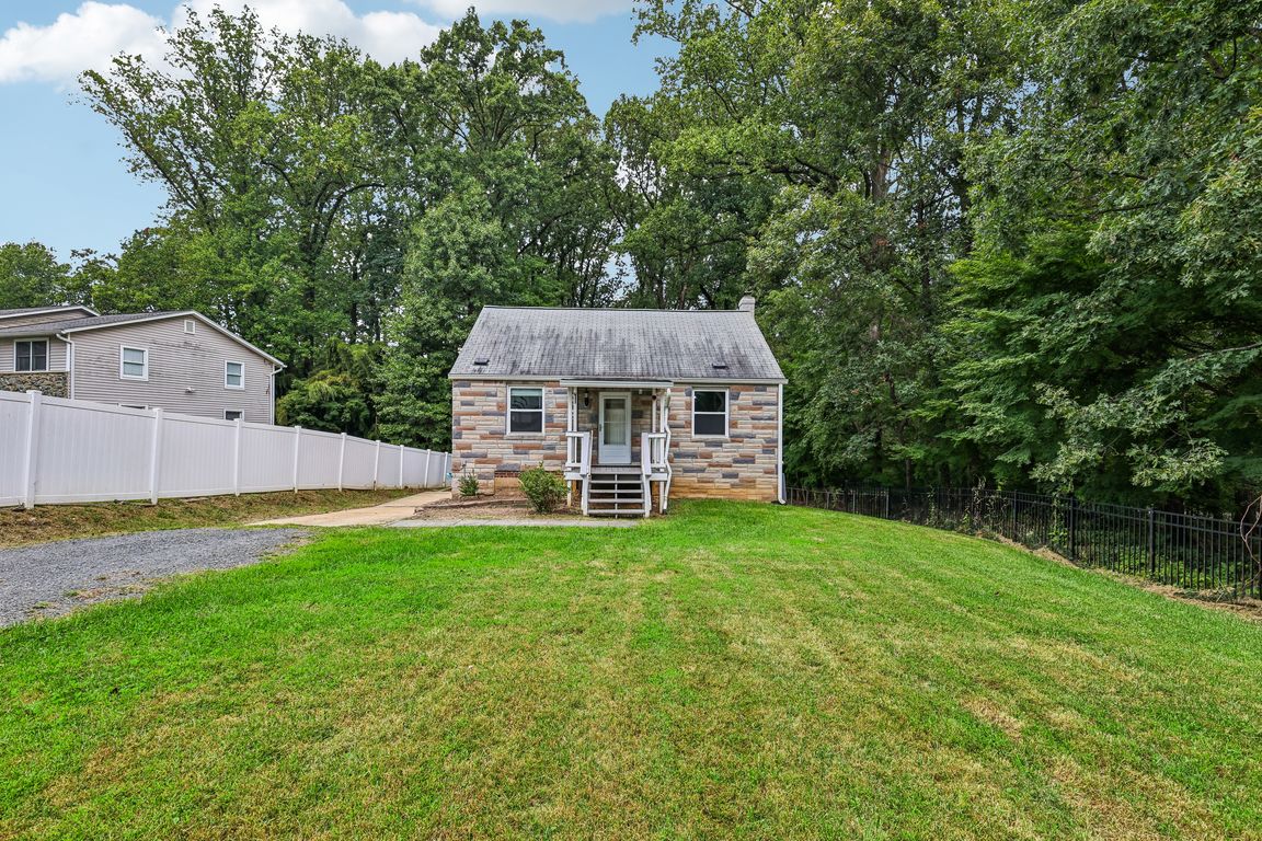 1-Oak St-S3108-001