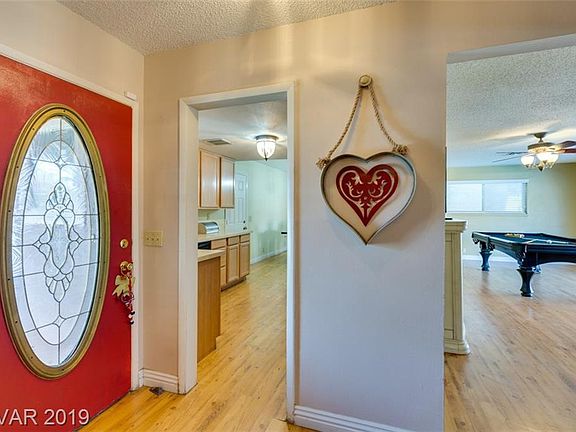 4th image of 5708 Santa Catalina Ave