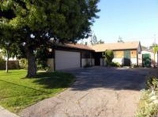 11251 Blythe St, Sun Valley, CA 91352