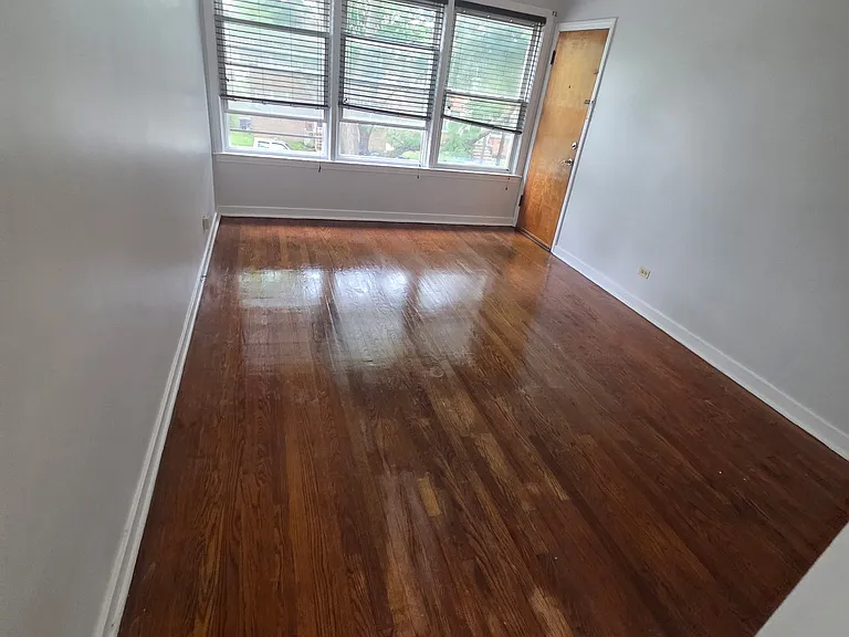 4906 Hull St #2E — Photo 1