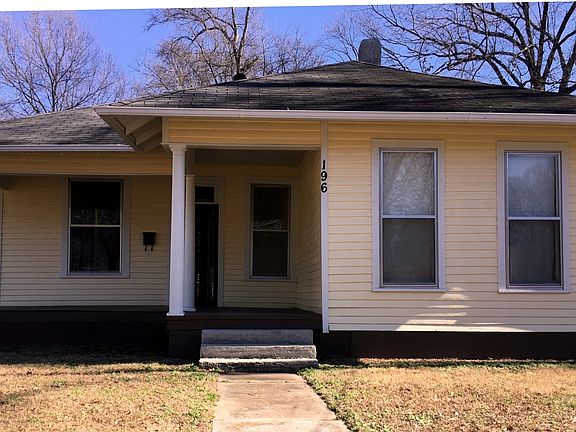 2nd image of 196 N Hollywood St