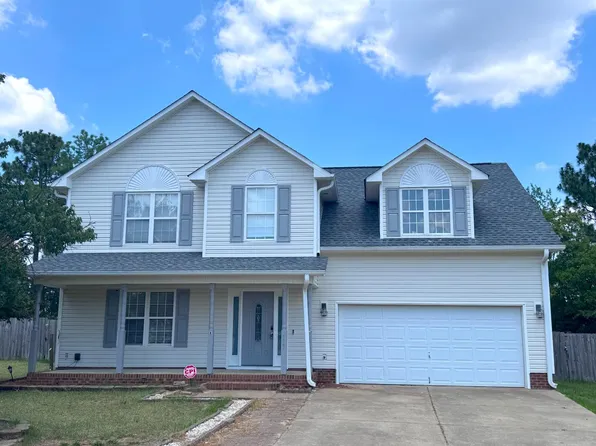115 Dover Ct E, Sanford, NC 27332