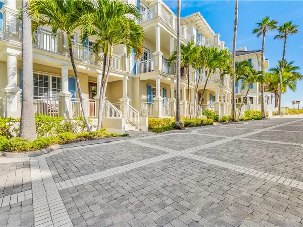 1010 Easter Lily Ln Unit 111, Vero Beach, FL 32963