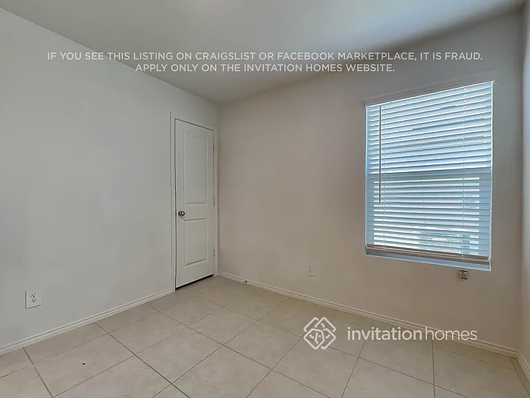 3018 Wallace Wells Ct — Photo 11