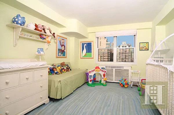 Sold by Halstead Real Estate | media 12