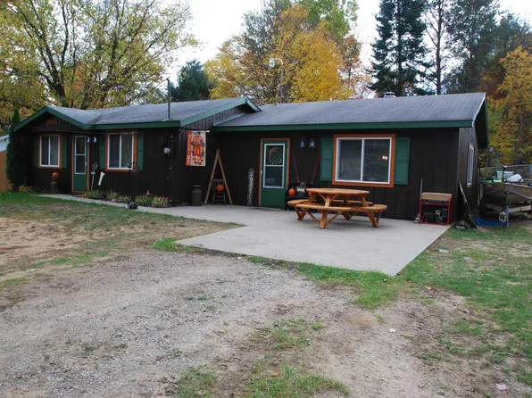 9088 Sunshine Ct, Saint Helen, MI 48656