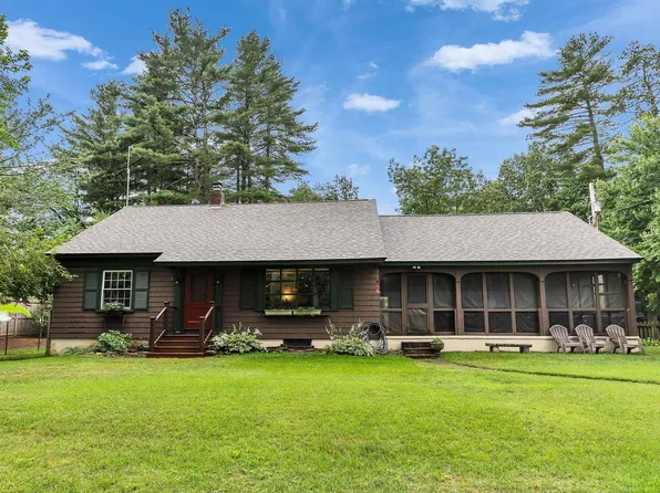 21 Katherine Street, Goffstown, NH 03045