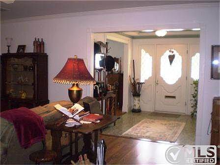 5th image of 501 Jouette St