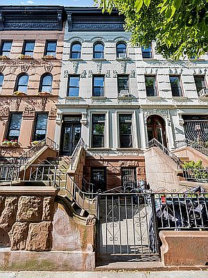1st image of 384 Park Pl APT 2