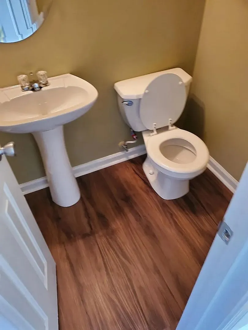 Room in 3 Bedroom Home at Olmadison Pl — Photo 4