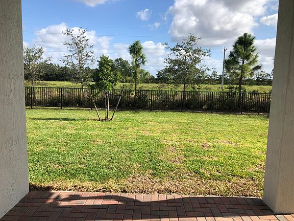4th image of 4909 Gambero Way