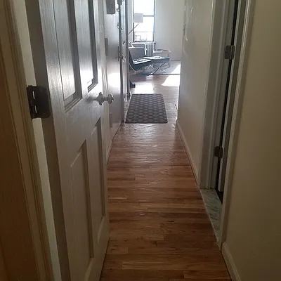 Rented by Chartwell Manhattan Realty | media 6