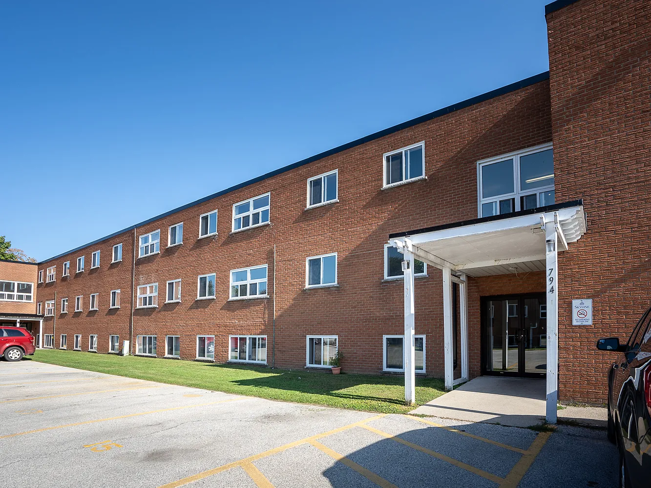 Somerset Place Apartments - Port Elgin — Photo 2