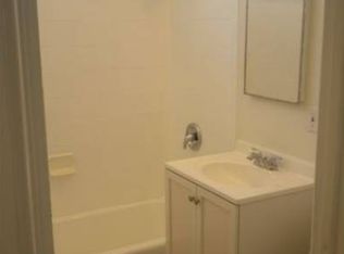 7327 Woodman Ave APT 2, Van Nuys, CA 91405