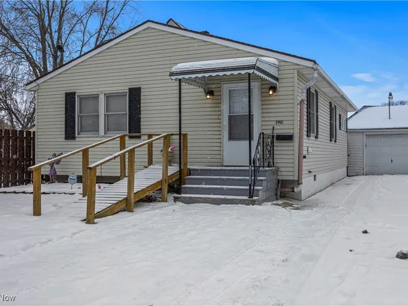 2912 Denver Ave, Lorain, OH 44055