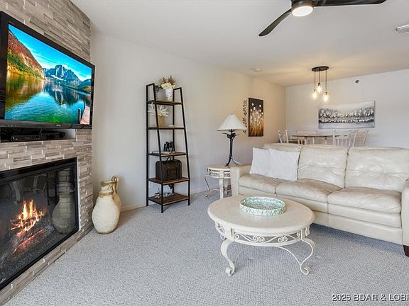 4th image of 4800 Eagleview Dr #115B