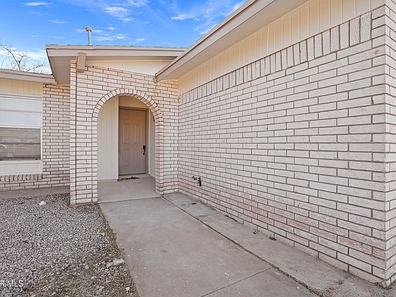 4th image of 5724 Weatherford Ln