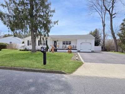 310 Browns Road, Nesconset, NY, 11767