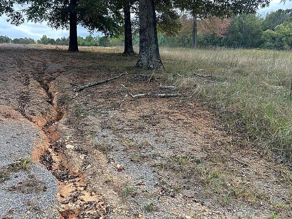 3rd image of 2 Highway 39 #A
