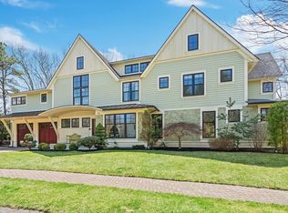 152 Partridge Ln, Concord, MA 01742