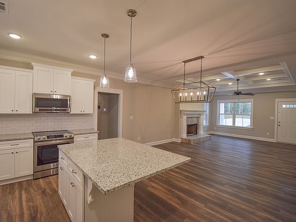 Kitchen into Breakfast Room