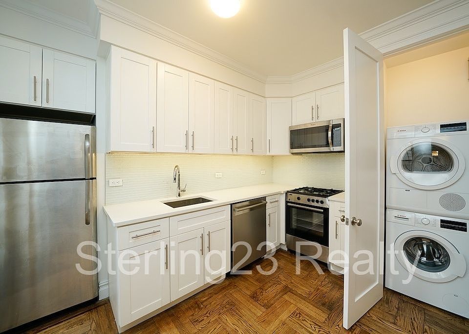 1st image of 2465 38th St APT 8B