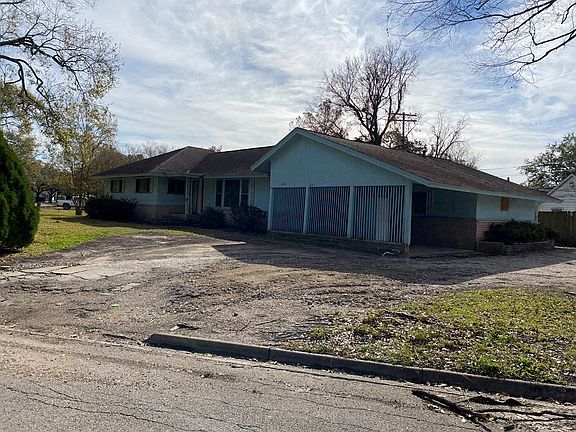 2nd image of 4344 Ashland Dr