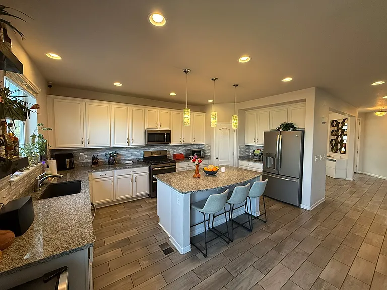 9851 W Rice Ave — Photo 7