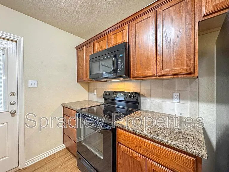 204A Andy Ln — Photo 5