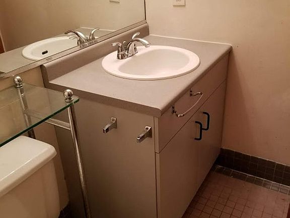 5th image of 84B Pond Way #84B