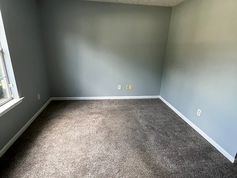 506 Rosewood Cir — Photo 41