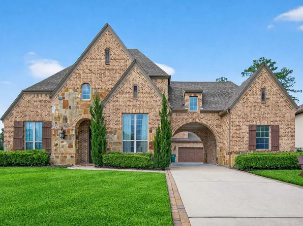 3 Blue Mesa Ct, Spring, TX 77389