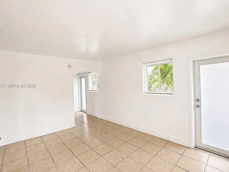 5305 Biscayne Blvd #209 — Photo 6