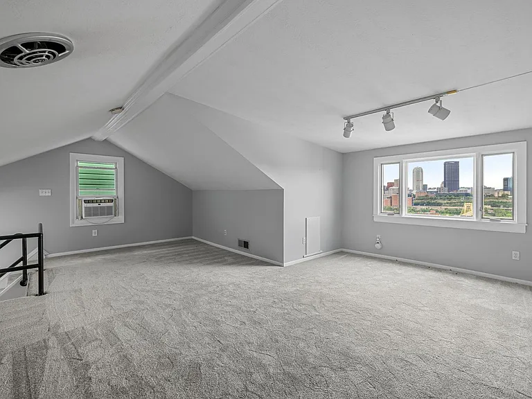101 Brosville St — Photo 43