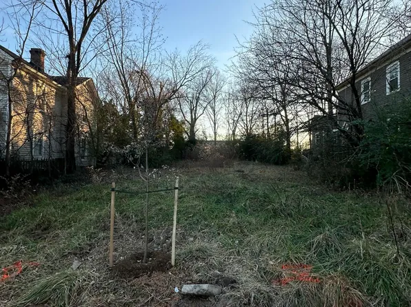 1816 Vale St #47, Durham, NC 27703