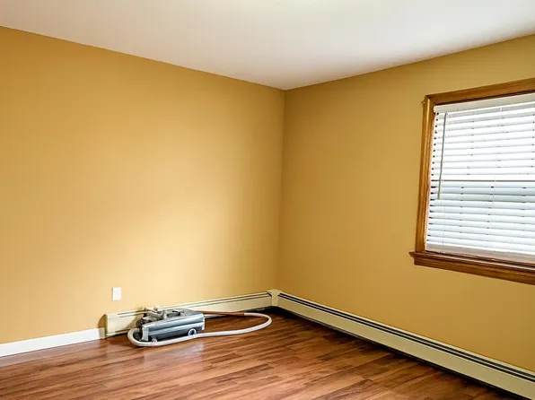 133 Durant Avenue image 28 of 35