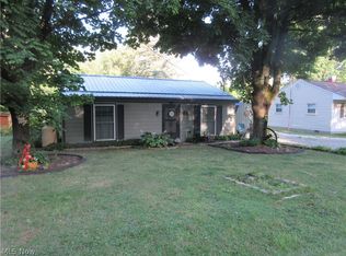 8999 Avon Dr, Linesville, PA 16424