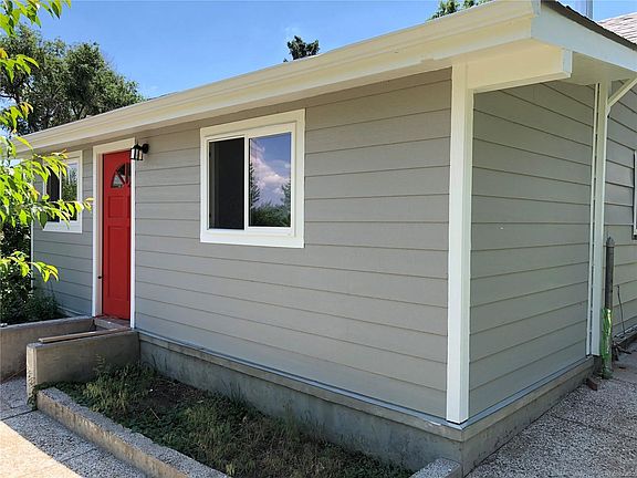2nd image of 1514 W Alaska Pl