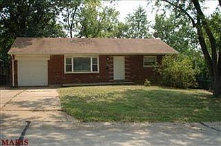 1st image of 8482 Hampstead Dr