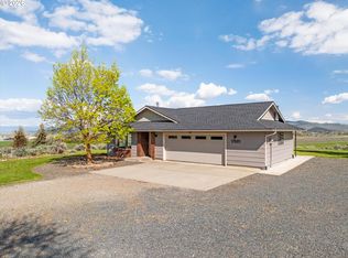 17501 Deer Park Loop, Baker City, OR 97814